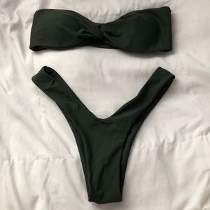 NWOT Two Piece swimsuit💫